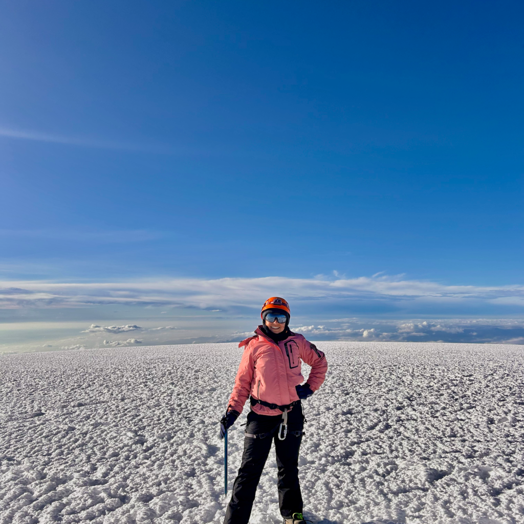 Me gusta el senderismo, tengo muchas montañas en mi lista.